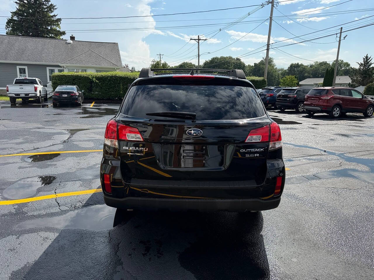 Used 2013 Subaru Outback 3.6R Limited AWD/4WD image 8