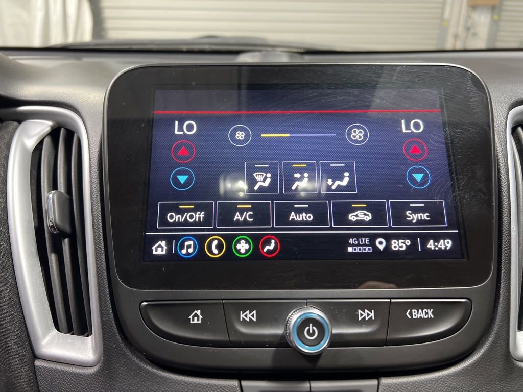 Used 2023 Chevrolet Malibu LT FWD image 41