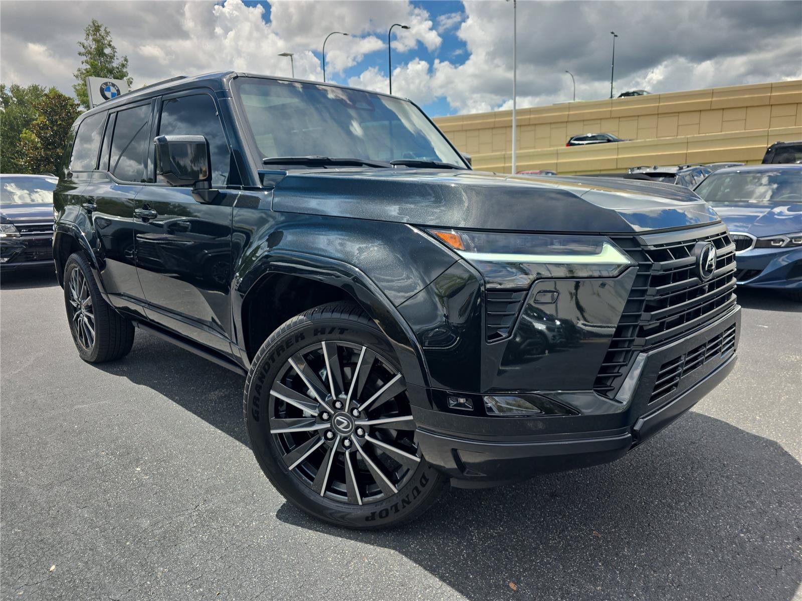 Used 2026 Lexus GX 550 w/ Cold Area Package AWD/4WD image 32