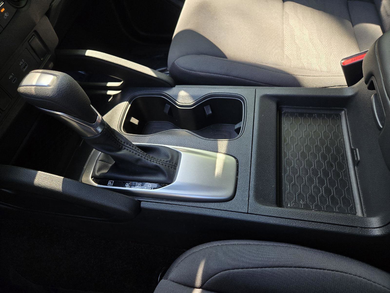 Used 2024 Nissan Frontier S RWD image 20