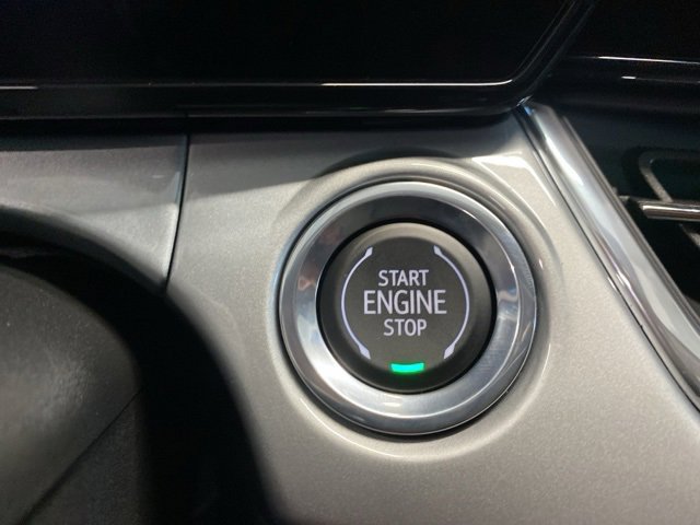 New 2025 Chevrolet Trax LT w/ LT Convenience Package image 16