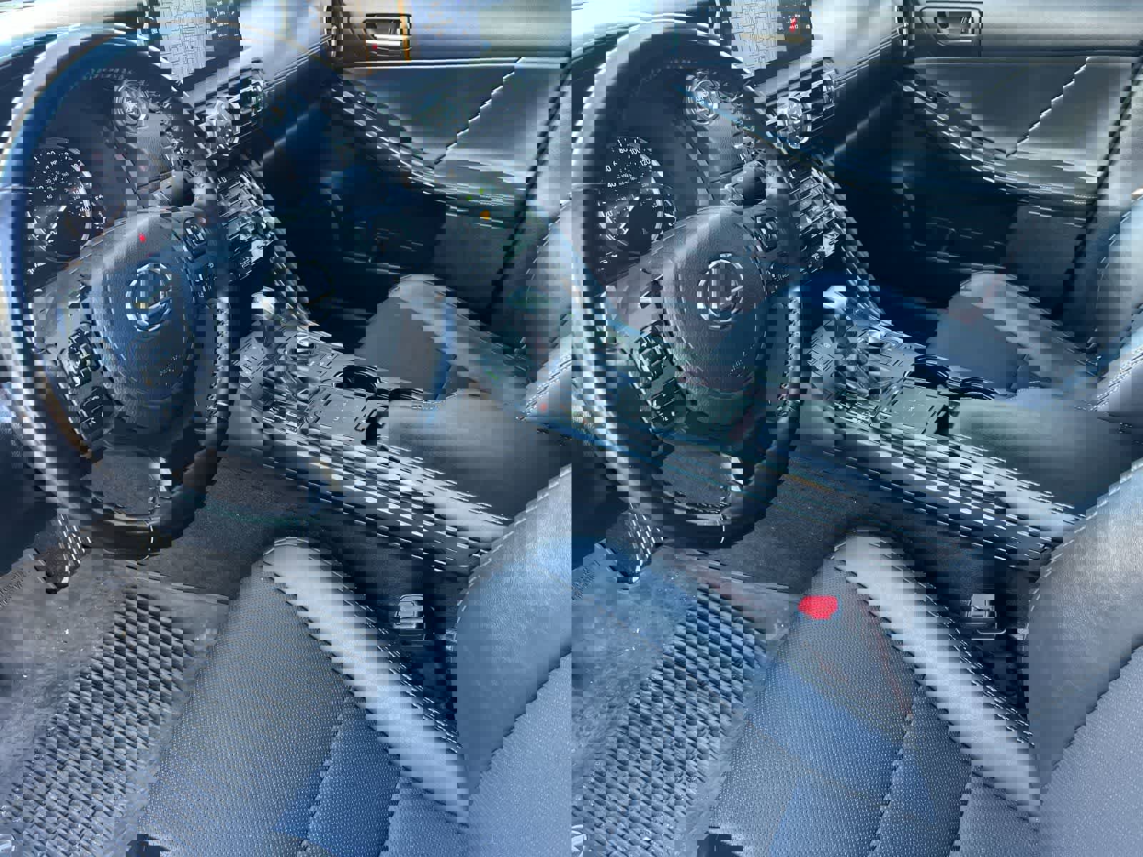 Used 2021 Lexus IS 300 w/ Comfort Package image 11