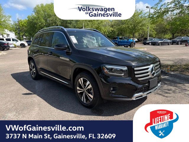 Used 2025 Mercedes-Benz GLB 250 image 1