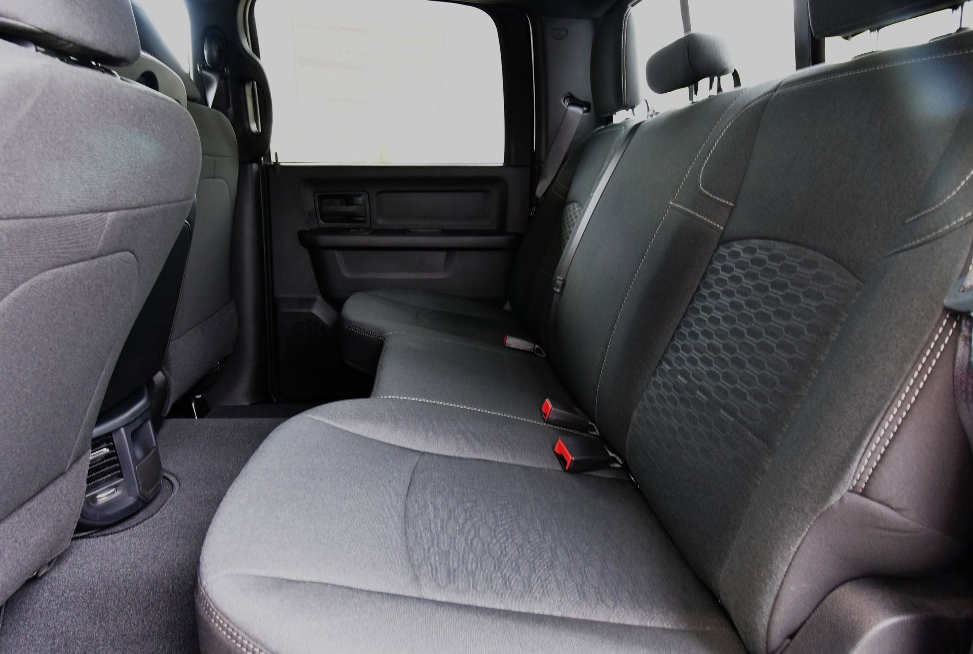 New 2025 RAM 2500 Tradesman image 32