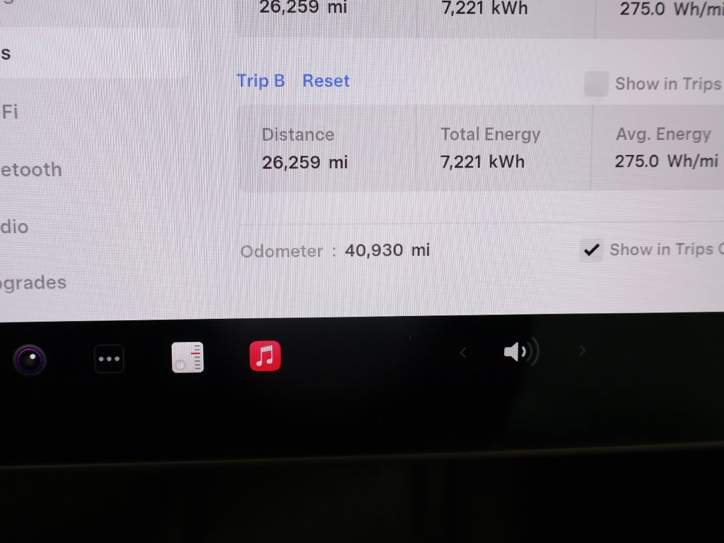 Used 2022 Tesla Model Y Long Range image 38