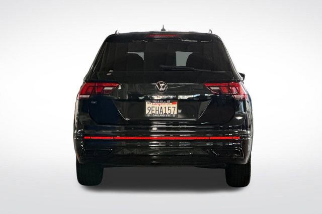 Certified 2022 Volkswagen Tiguan SE R-Line FWD image 6