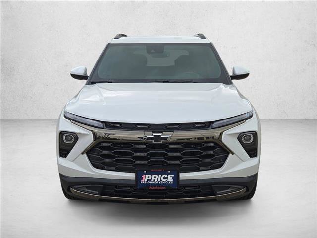 Used 2025 Chevrolet TrailBlazer ACTIV w/ Convenience Package image 2