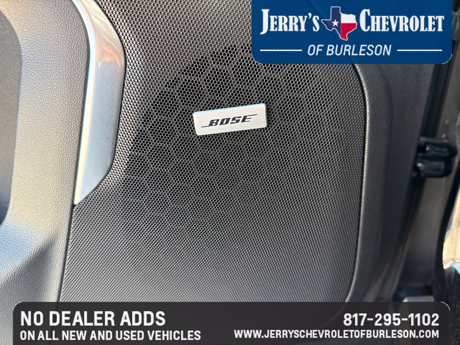 Used 2023 Chevrolet Tahoe Premier AWD/4WD image 12