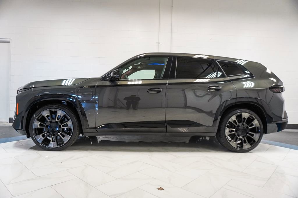 Used 2024 BMW XM image 40