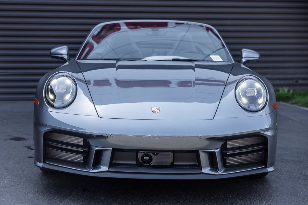 Used 2025 Porsche 911 Carrera S image 7