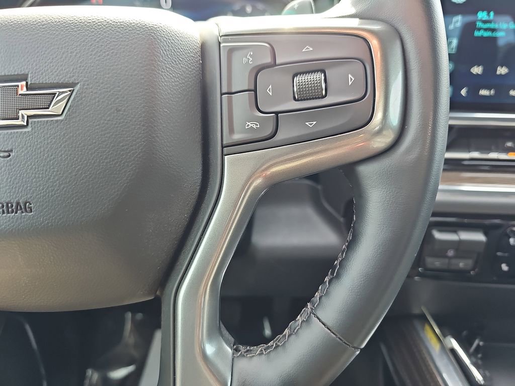 Used 2024 Chevrolet Silverado 1500 RST w/ Z71 Off-Road Package AWD/4WD image 21