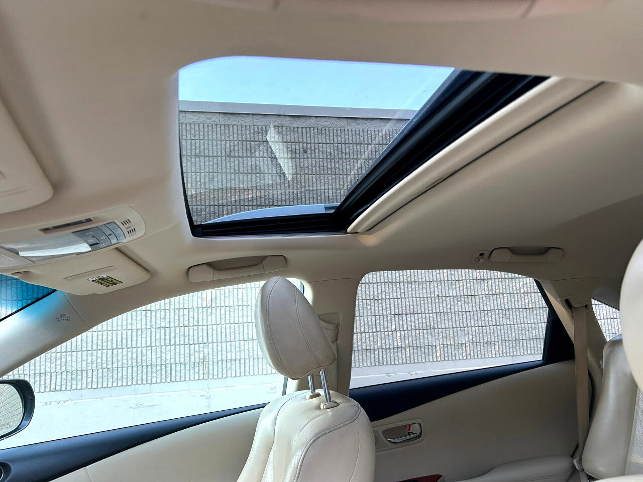 Used 2010 Lexus RX 450h AWD image 9