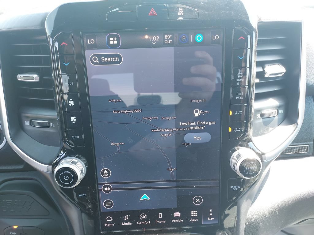 New 2026 RAM 2500 Big Horn AWD/4WD image 24