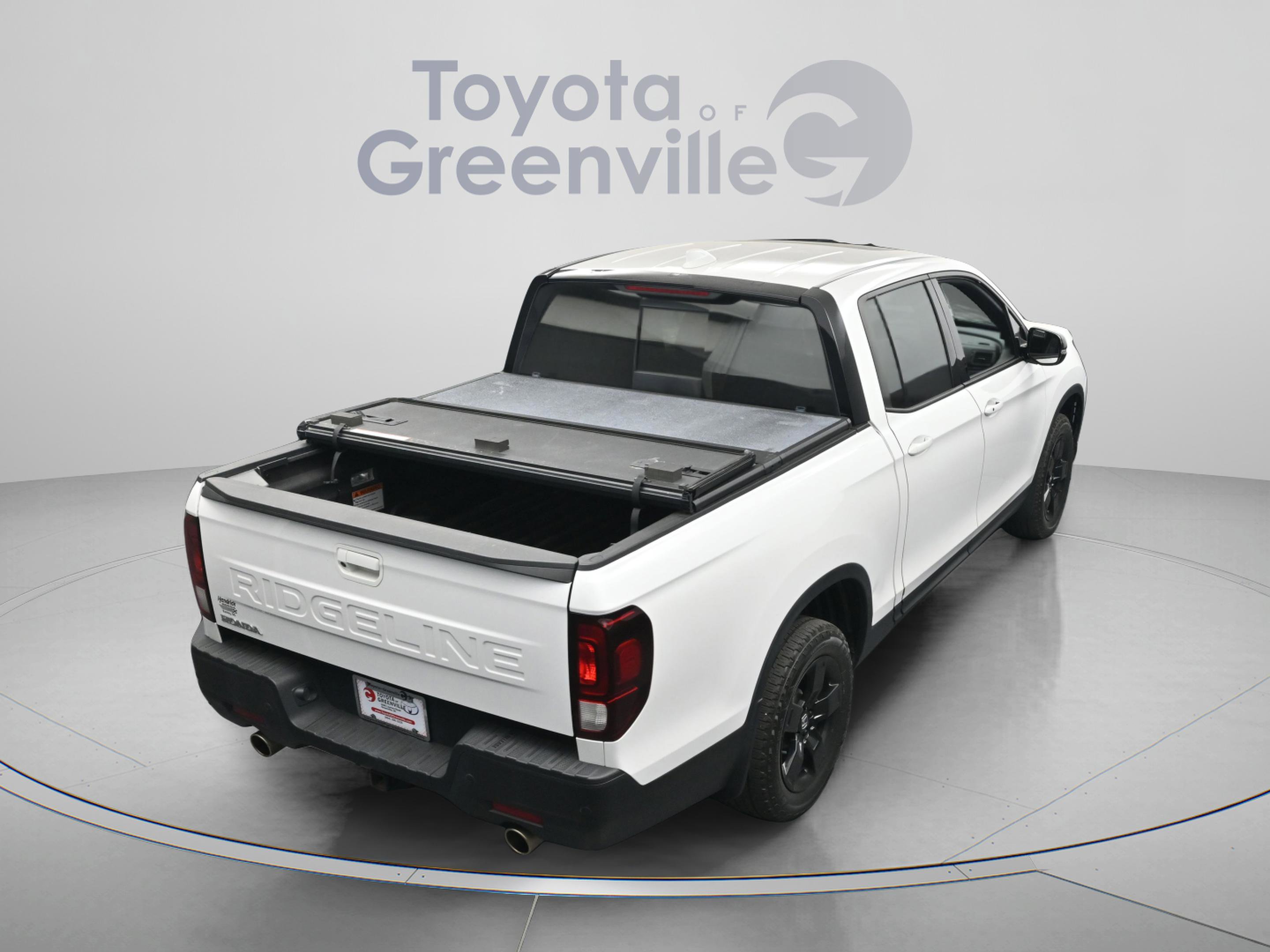 Used 2024 Honda Ridgeline Black Edition image 14