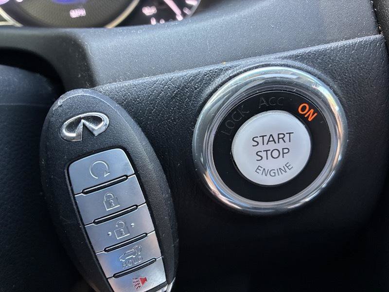 Used 2017 INFINITI QX80 4WD image 36