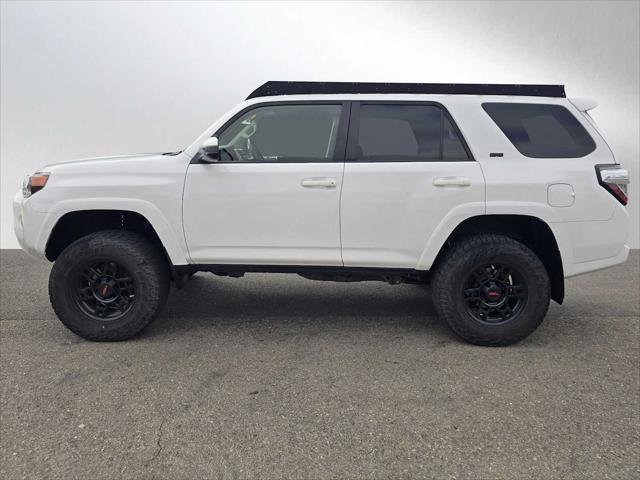 Used 2020 Toyota 4Runner SR5 image 6