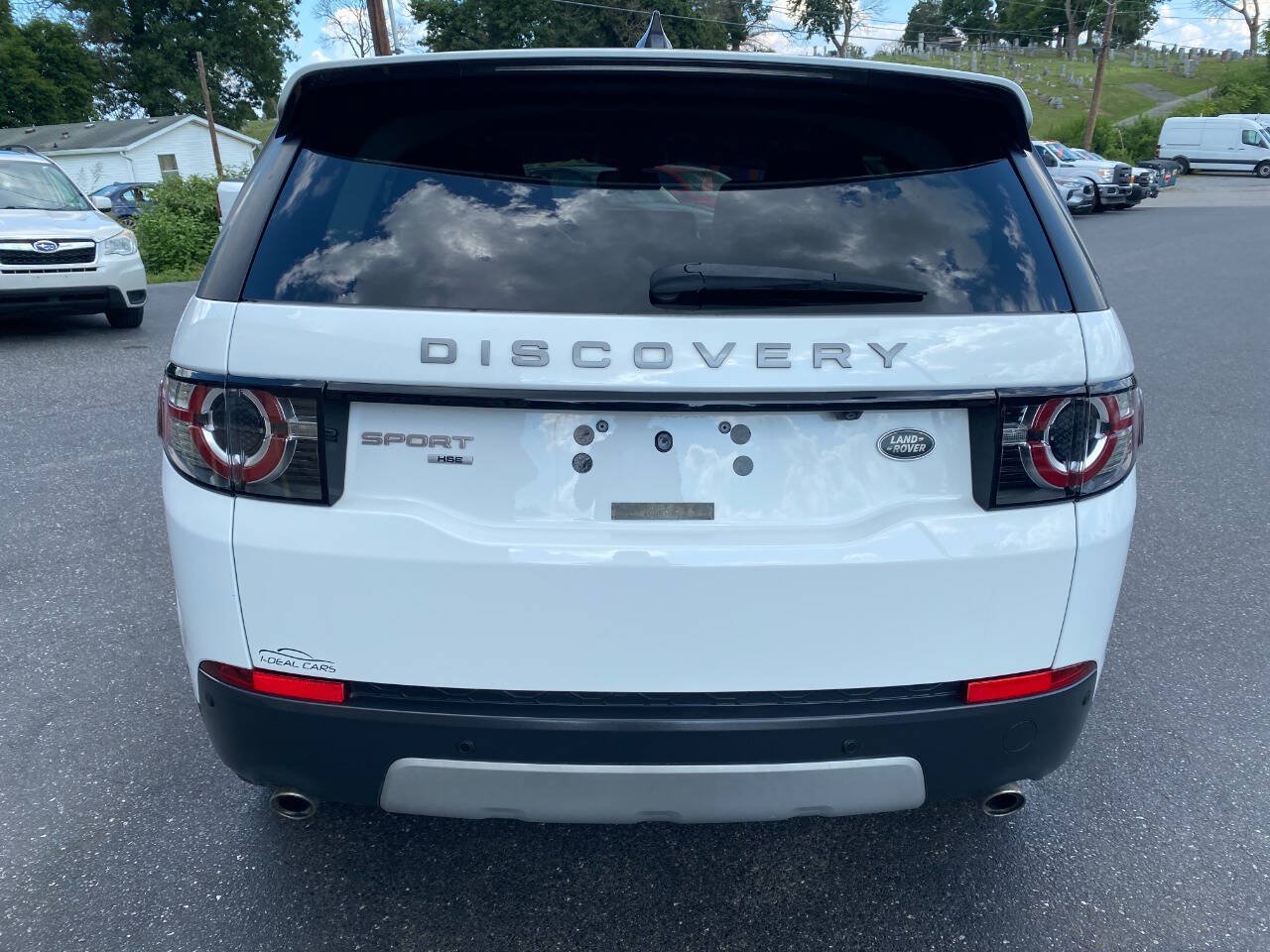Used 2017 Land Rover Discovery Sport HSE AWD/4WD image 4