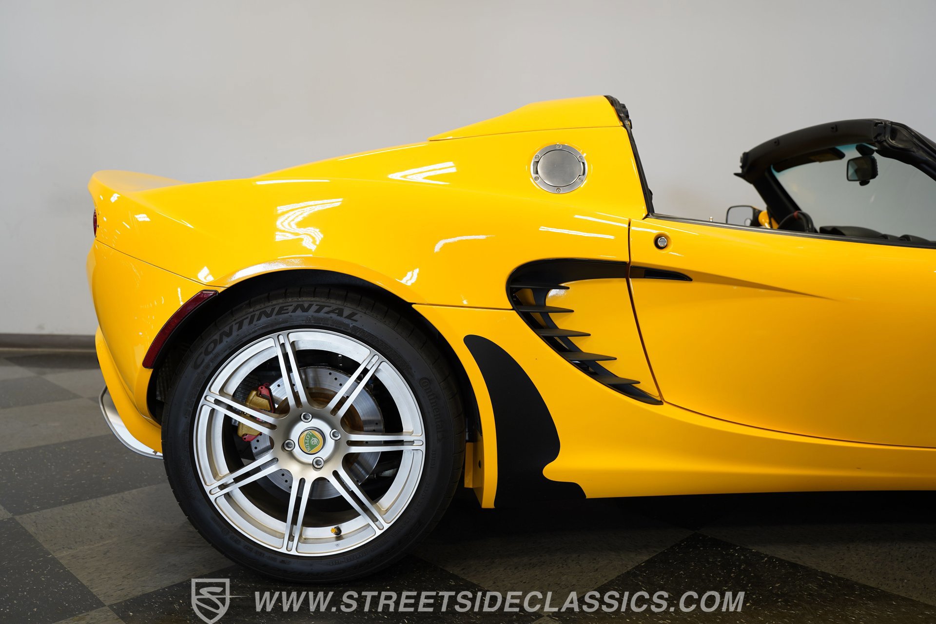 Used 2005 Lotus Elise image 32
