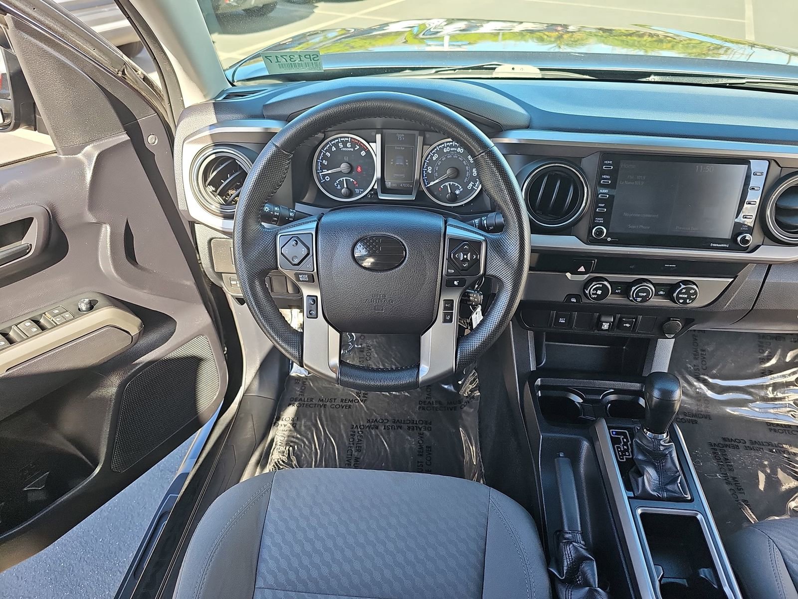 Used 2020 Toyota Tacoma SR5 RWD image 15