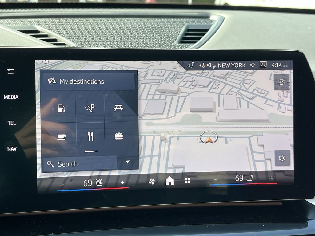 Used 2025 BMW X1 xDrive28i w/ Technology Package image 18