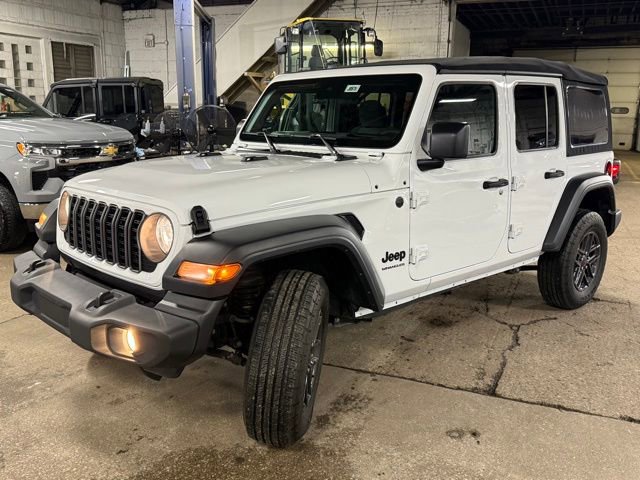 Used 2024 Jeep Wrangler Sport S image 5