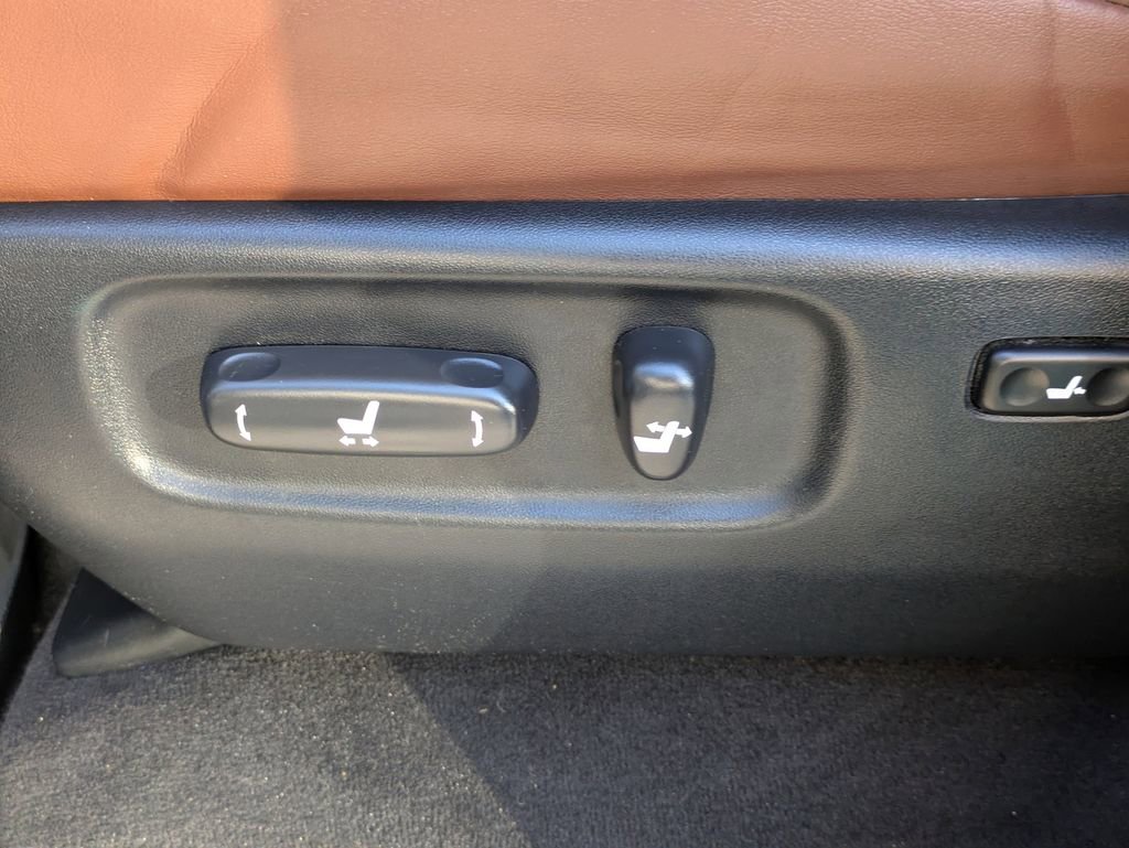 Certified 2020 Toyota Land Cruiser AWD/4WD image 21