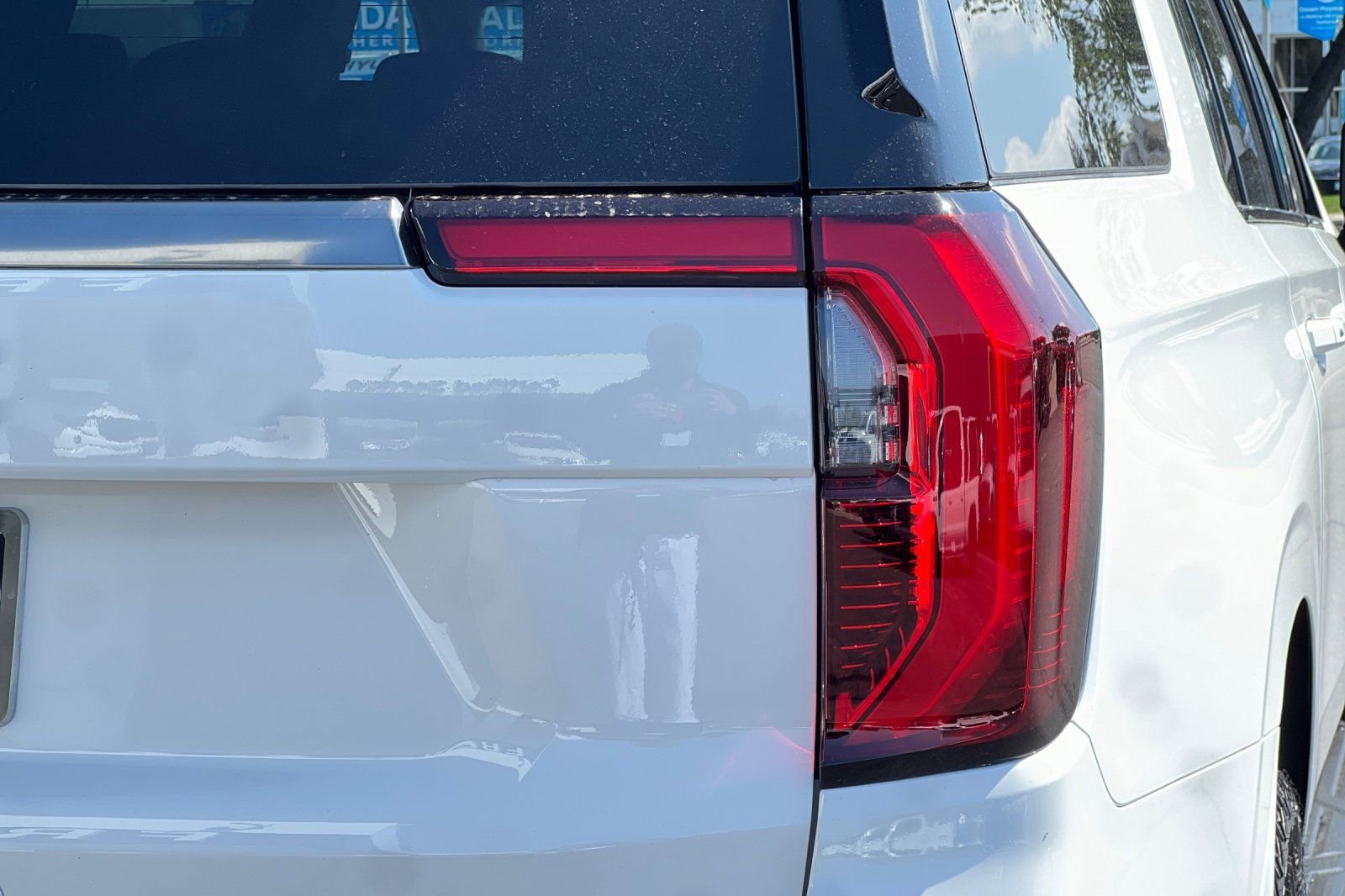 New 2026 GMC Yukon XL AT4 image 7