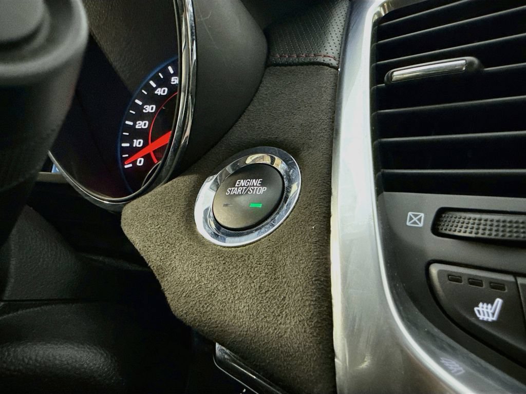 Used 2016 Chevrolet SS RWD image 17