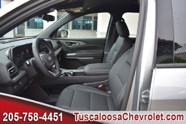 New 2027 Chevrolet Traverse LT FWD image 16