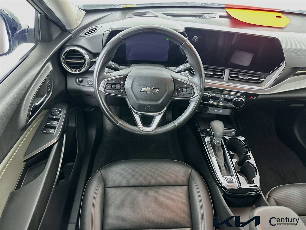 Used 2024 Chevrolet Trax ACTIV w/ Sunroof Package FWD image 21