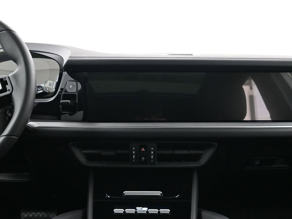 New 2026 Porsche Cayenne image 11