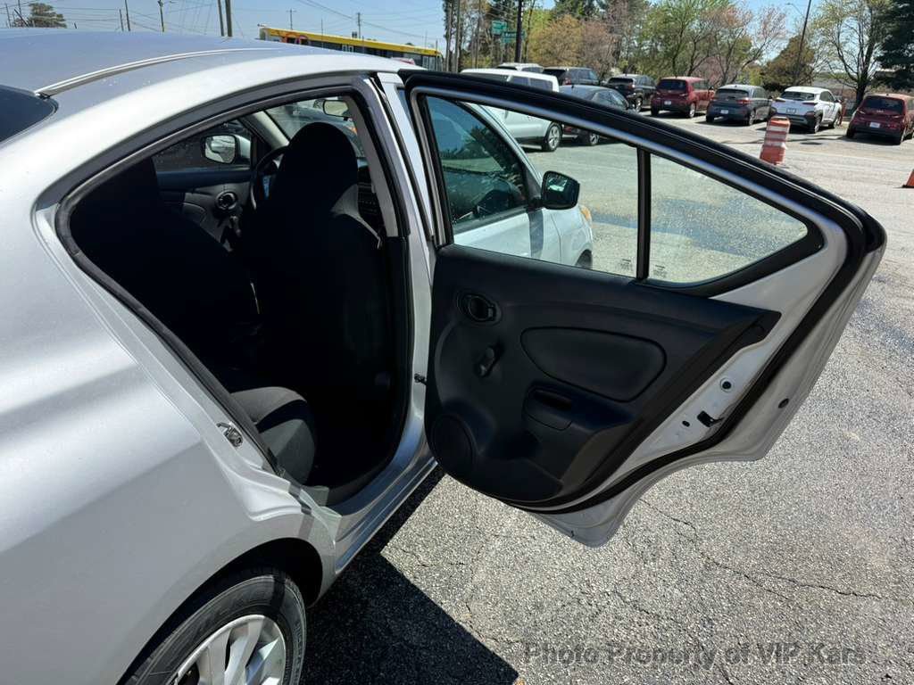 Used 2017 Nissan Versa S Plus image 11