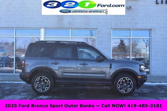 New 2025 Ford Bronco Sport Outer Banks image 3