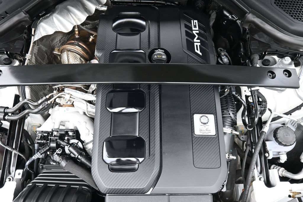 Used 2024 Mercedes-Benz GLC 43 AMG 4MATIC image 27