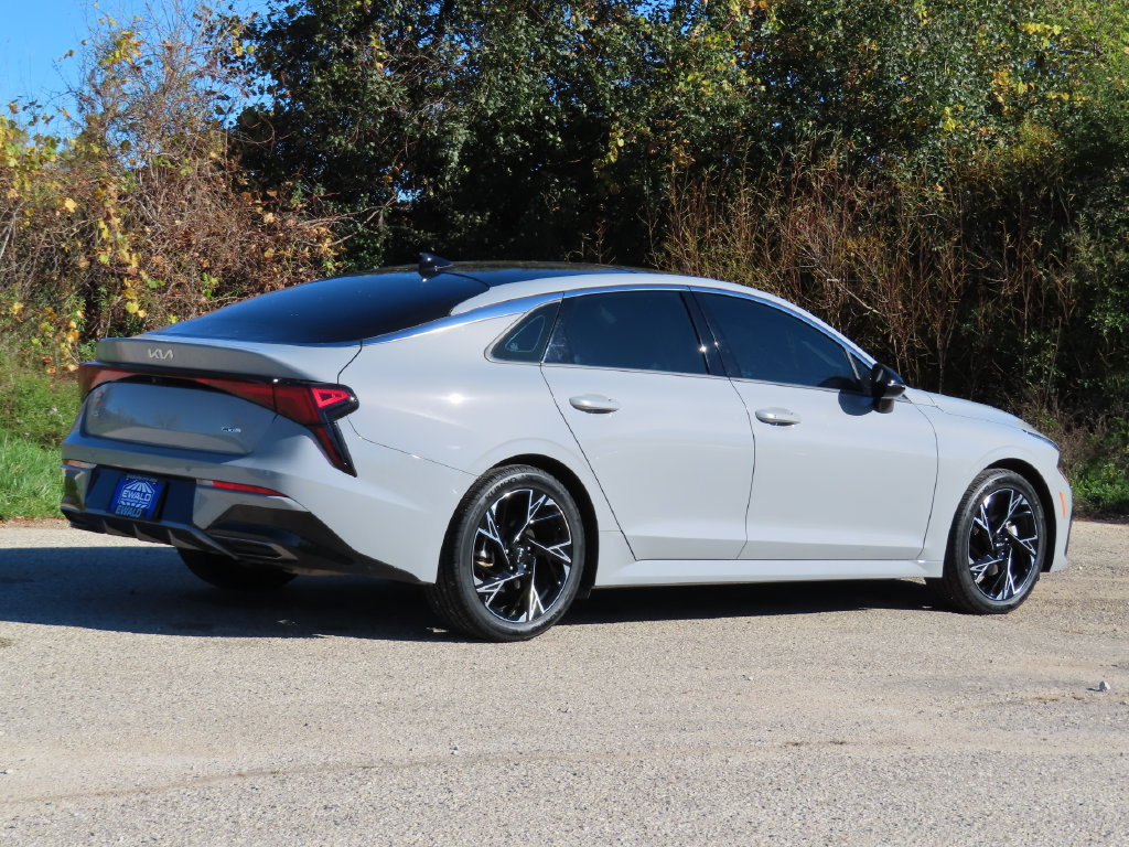 Used 2025 Kia K5 GT-Line w/ GT-Line Premium Package AWD/4WD image 3