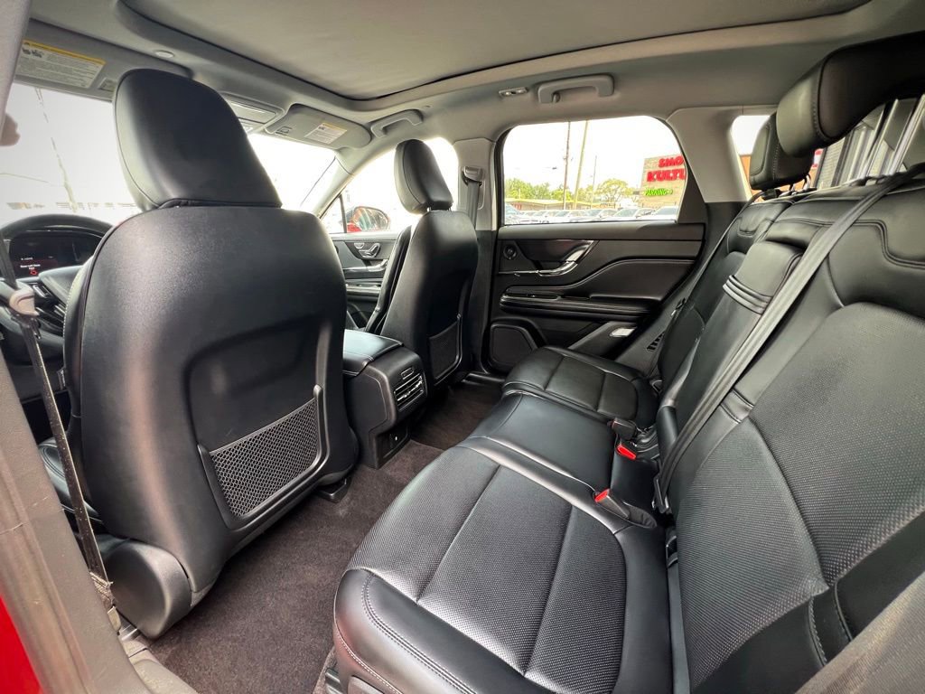 Used 2021 Lincoln Corsair Reserve w/ Elements Package image 16