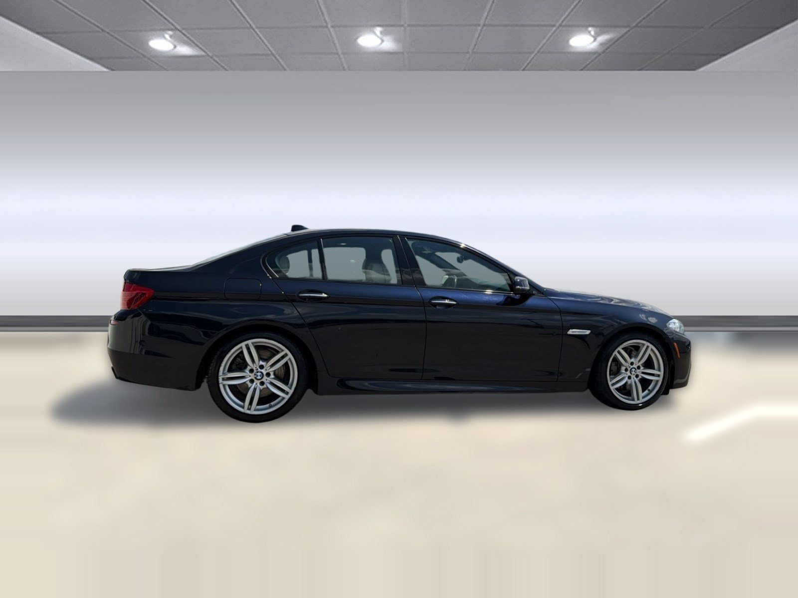 Used 2014 BMW 550i Sedan RWD image 26
