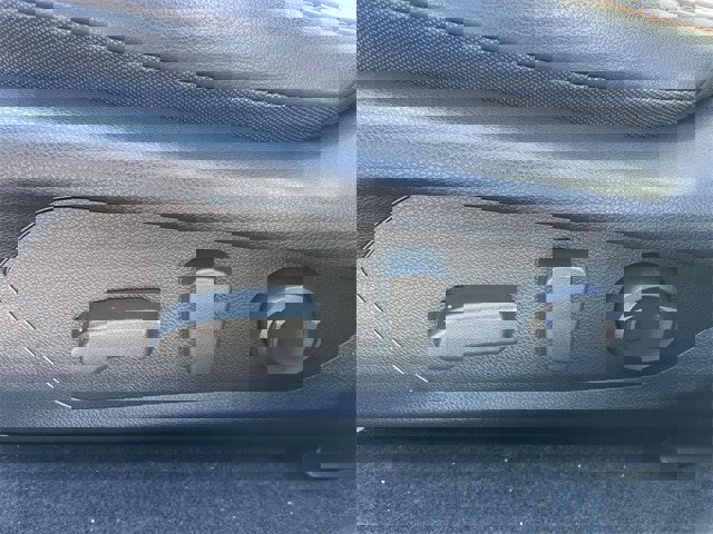 Used 2024 Subaru Crosstrek 2.5i Limited image 15