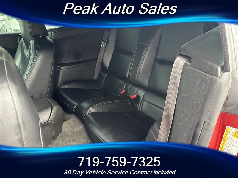 Used 2015 Chevrolet Camaro LT RWD image 29