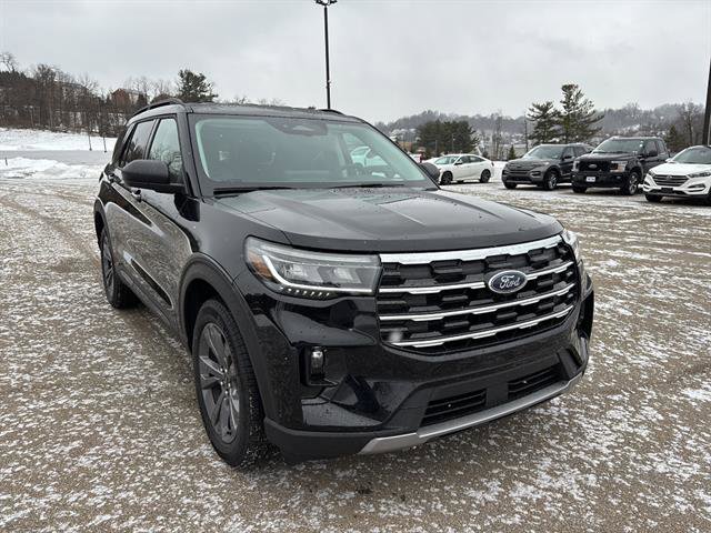 New 2026 Ford Explorer Active w/ Active Comfort Package image 6