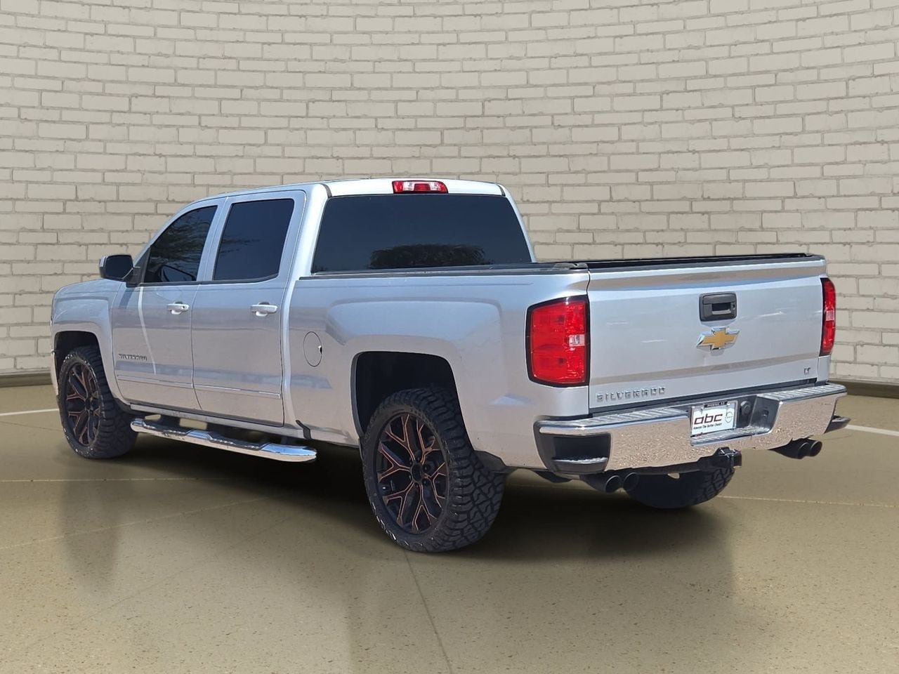 Used 2018 Chevrolet Silverado 1500 LT w/ Trailering Package RWD image 7
