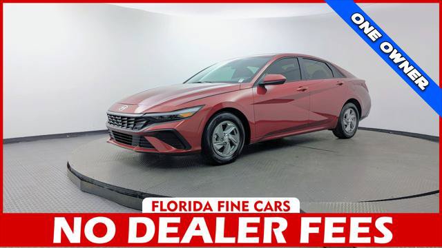 Used 2025 Hyundai Elantra SE FWD image 1