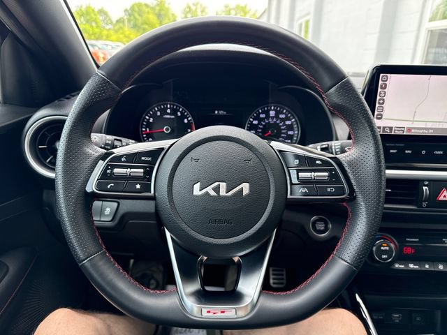 Used 2022 Kia Forte GT FWD image 19