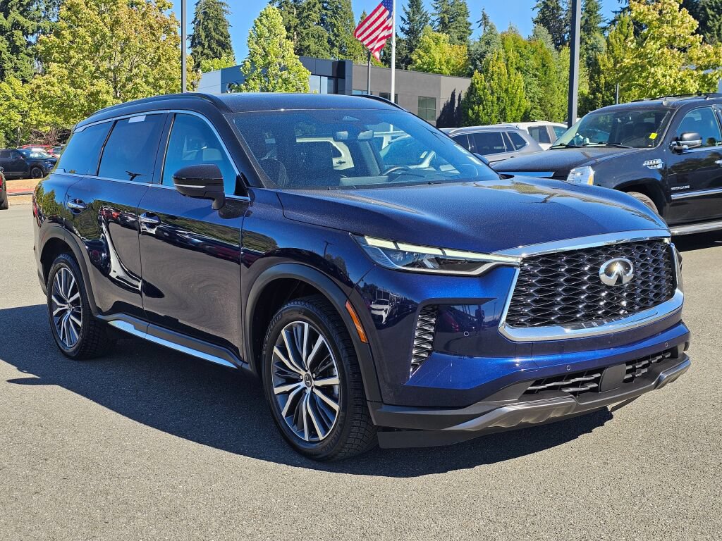 Used 2023 INFINITI QX60 Autograph AWD/4WD image 3