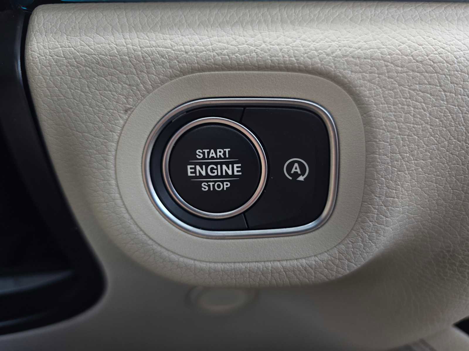 Used 2021 Mercedes-Benz GLE 350 4MATIC image 35