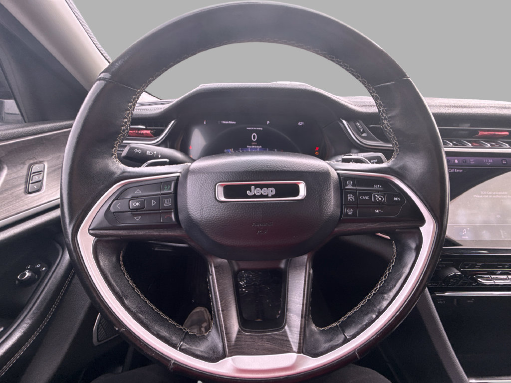 Used 2022 Jeep Grand Cherokee L Limited AWD/4WD image 24