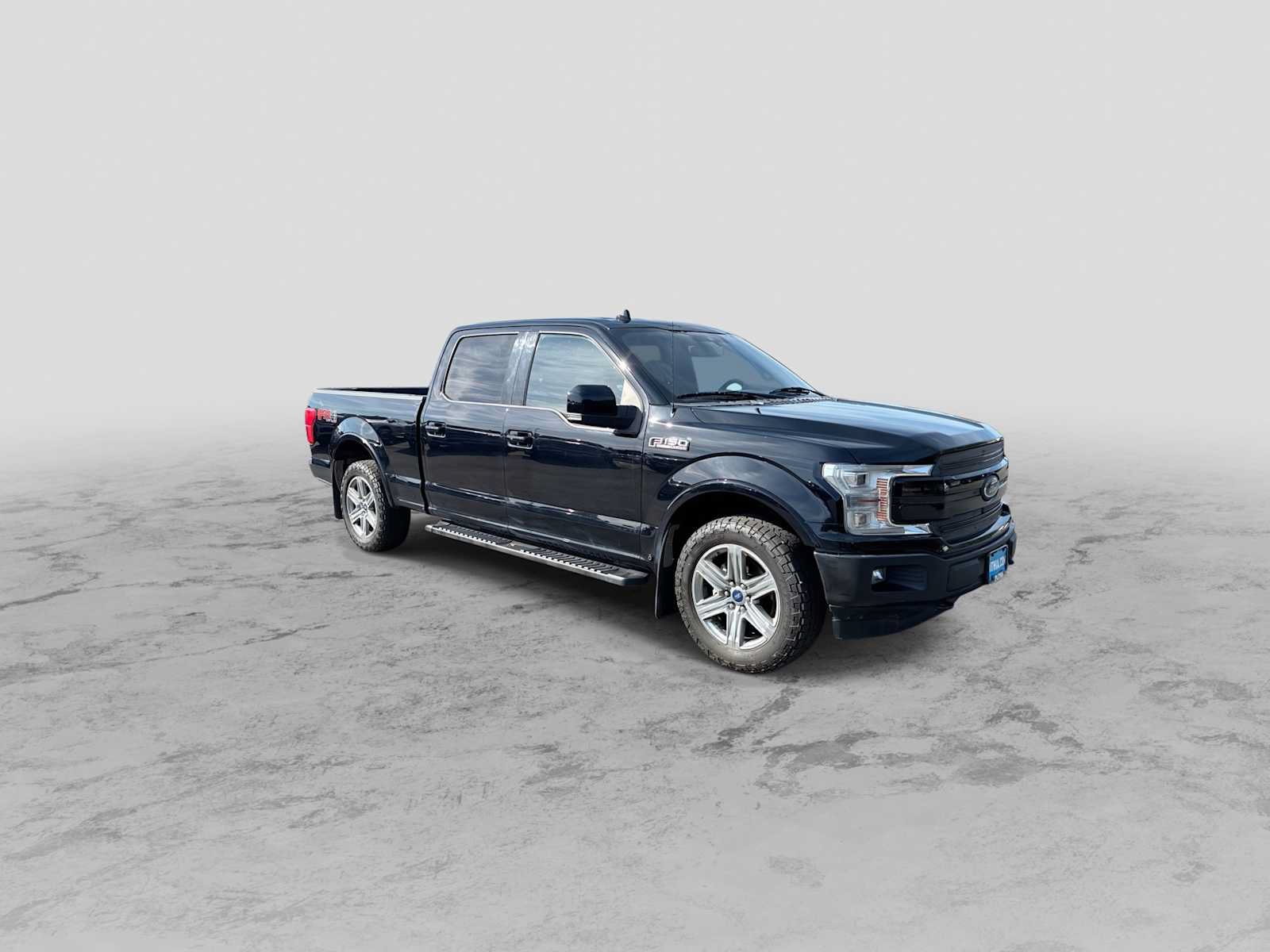 Used 2018 Ford F150 Lariat w/ Equipment Group 502A Luxury AWD/4WD image 2