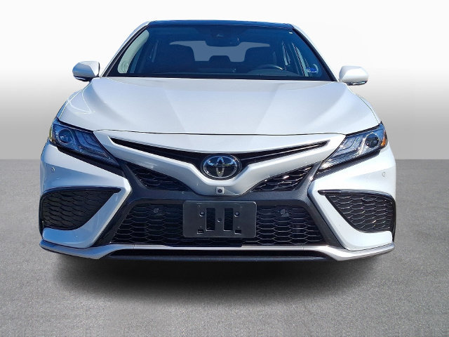 Used 2024 Toyota Camry XSE w/ Navigation Package FWD image 2