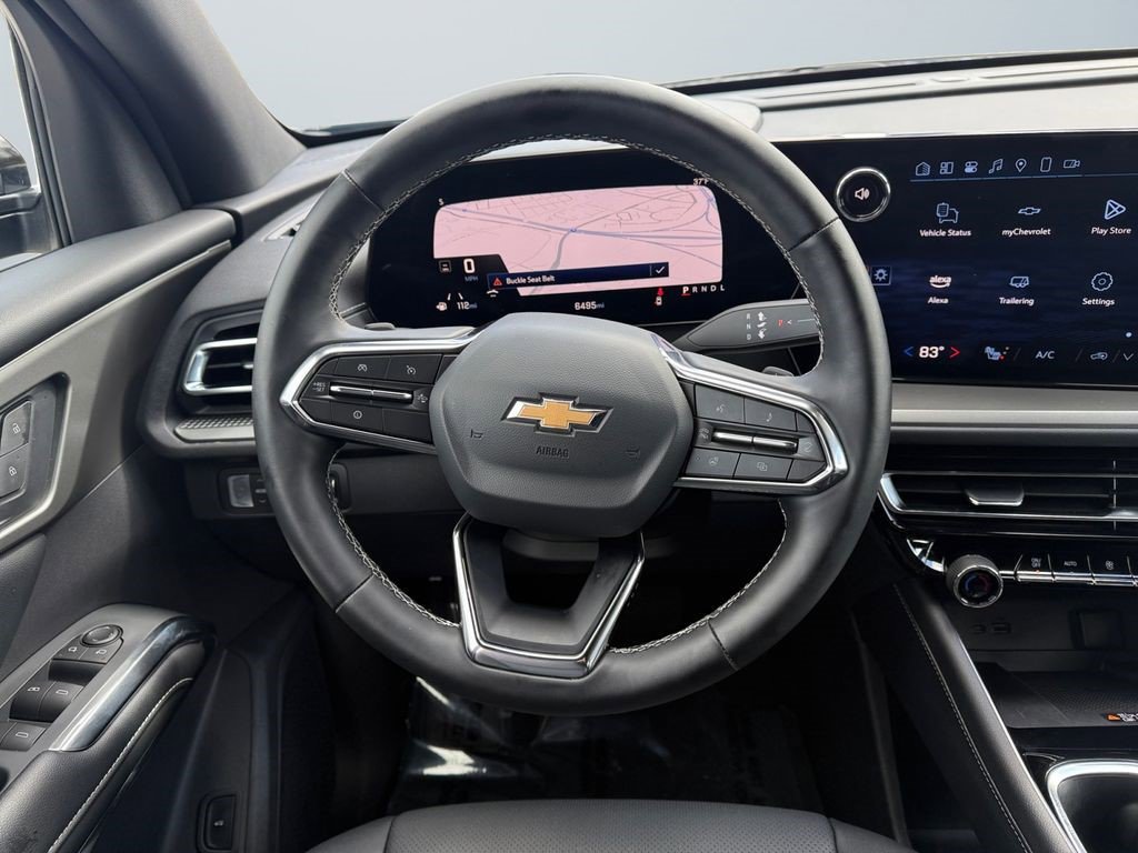Certified 2025 Chevrolet Traverse LT w/ Driver Confidence Package FWD image 11