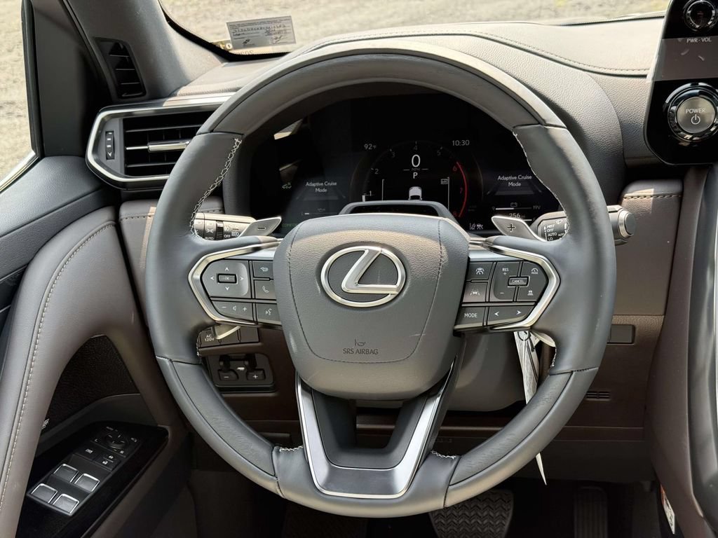 New 2026 Lexus LX 700h Luxury AWD/4WD image 9